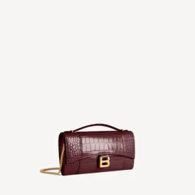 Women’s hourglass pochette with chain in dark burgundy