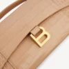 Women’s hourglass pochette with chain in nude Women’s hourglass pochette with chain in nude
