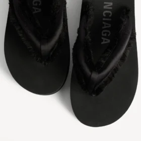 Women’s jet lag thong in black