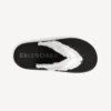 Women’s jet lag thong in off white Women’s jet lag thong in off white