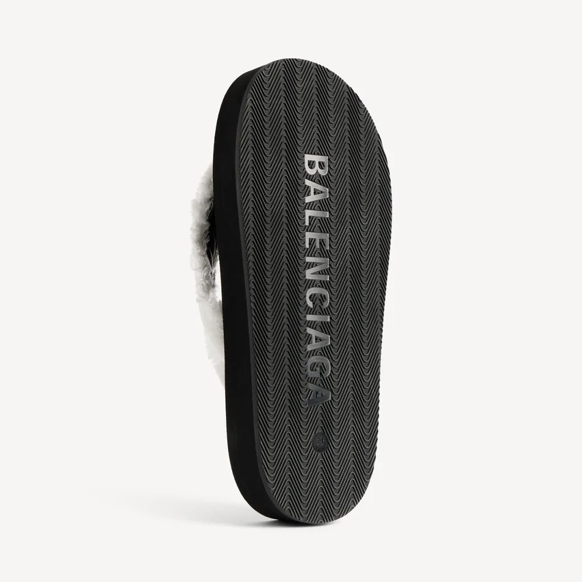 Women’s jet lag thong in off white Women’s jet lag thong in off white