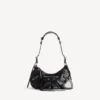 Women’s le cagole shoulder bag small in black
