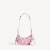 Women’s le cagole shoulder bag xs in light pink Women’s le cagole shoulder bag xs in light pink