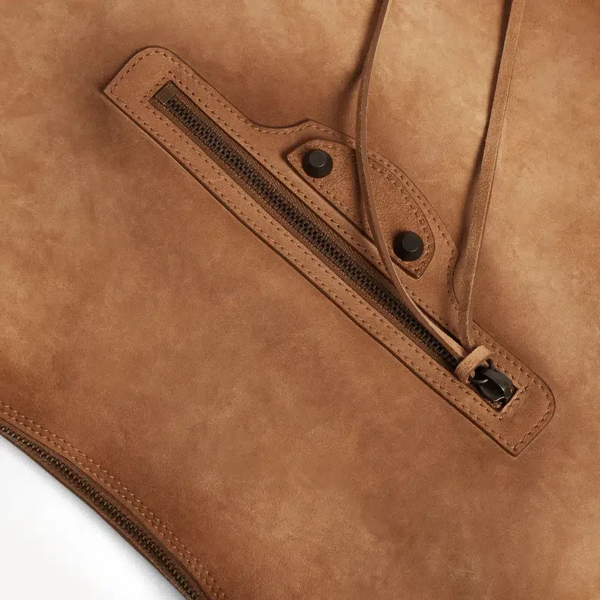 Women’s le city hobo bag medium in camel Women’s le city hobo bag medium in camel