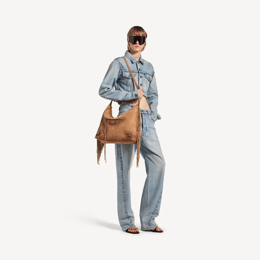 Women’s le city hobo bag medium in camel Women’s le city hobo bag medium in camel