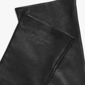 Women’s long gloves in black Women’s long gloves in black