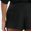 Women’s mini tailored skort in black Women’s mini tailored skort in black