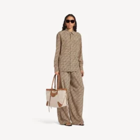 Women’s monogram shirt in beige/black