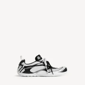 Women’s radar sneaker in white/black
