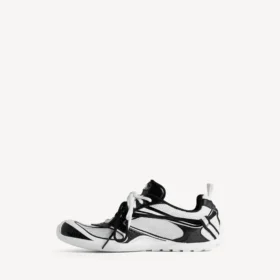 Women’s radar sneaker in white/black