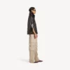 Women’s relaxed cargo pants in beige Women’s relaxed cargo pants in beige
