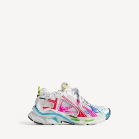 Women’s runner sneaker in multicolored