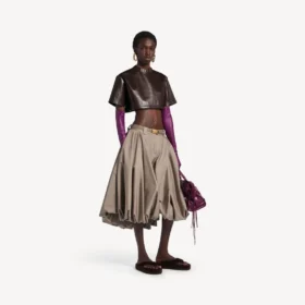 Women’s super cropped top in brown