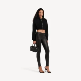 Women’s techwear cropped zip-up hoodie in black