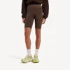 Women’s techwear seamless cycling shorts in moka