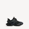 Women’s track sneaker in black Women’s track sneaker in black