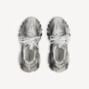 Women’s track stencil logo sneaker in black/white